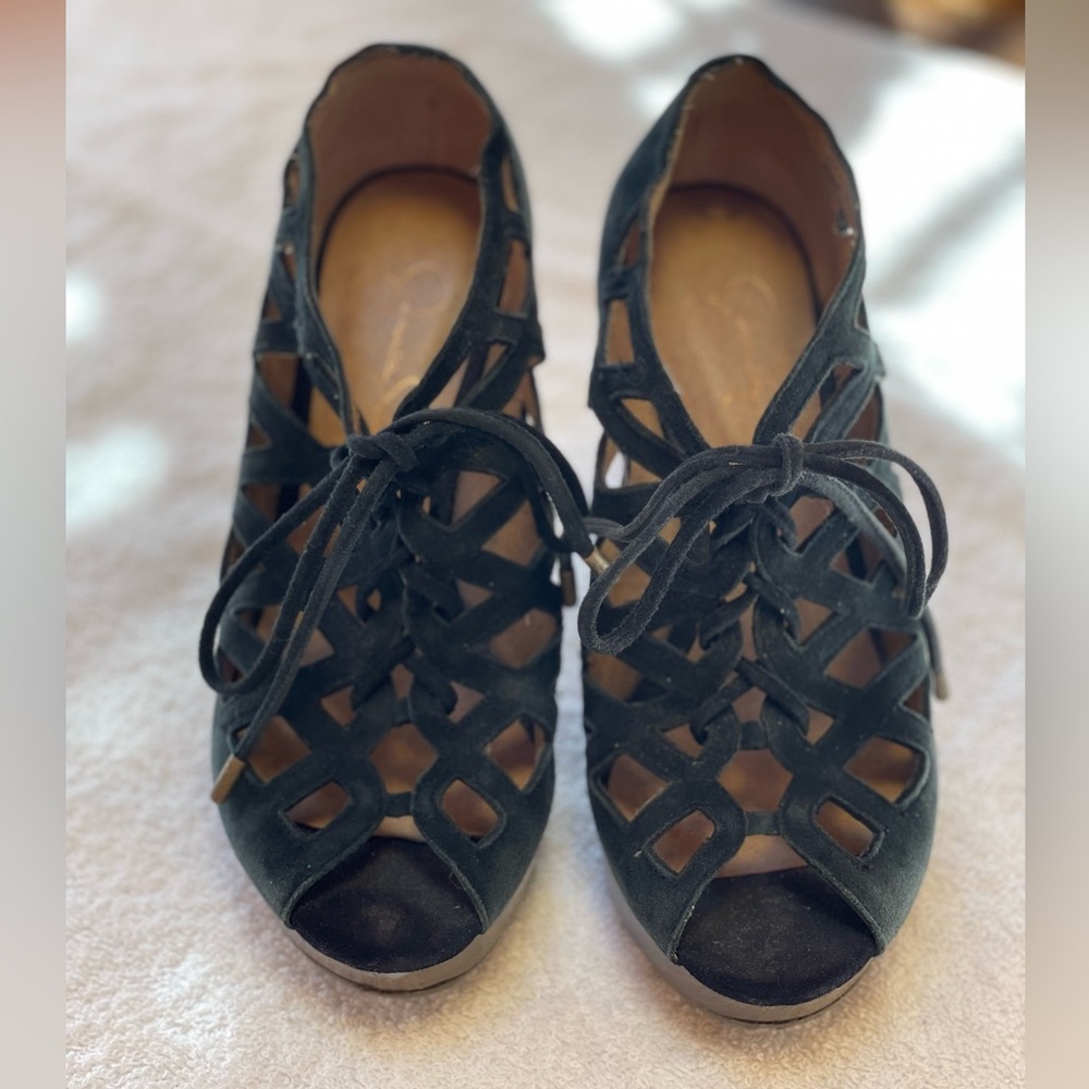 🔵 Jessica Simpson lace-up black suede heels